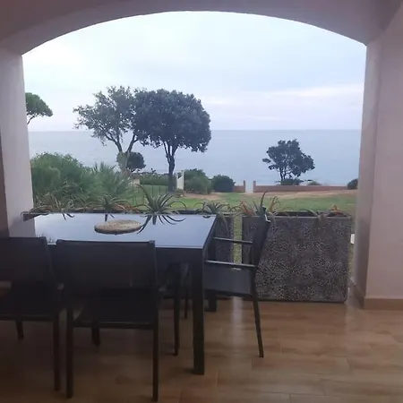 Villa Pieds Dans L'eau - La Crique Aux Tortues Zonza