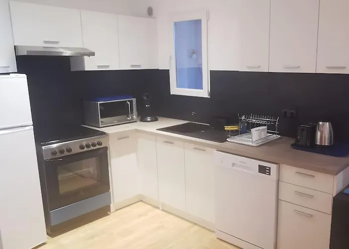 Pieds Dans L'eau - La Crique Aux Tortues