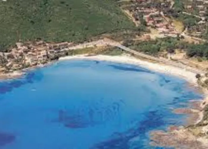 Pieds Dans L'eau - La Crique Aux Tortues Zonza