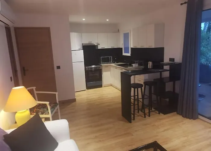 Villa Pieds Dans L'eau - La Crique Aux Tortues Zonza